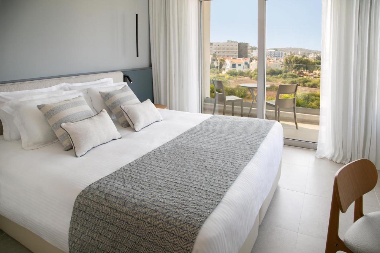 Atlantica Aqua Blue Hotel Protaras Exterior photo