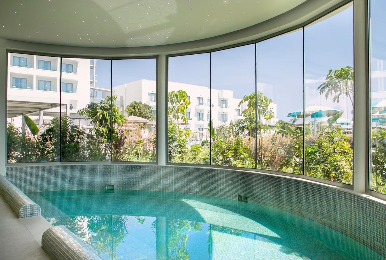 Atlantica Aqua Blue Hotel Protaras Exterior photo
