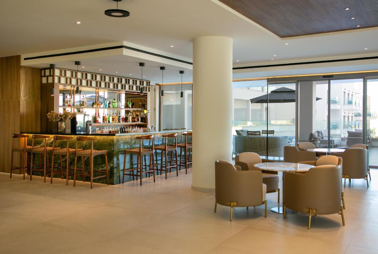 Atlantica Aqua Blue Hotel Protaras Exterior photo